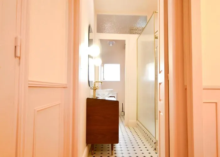 - Atypique - Ancien Manoir Anglet