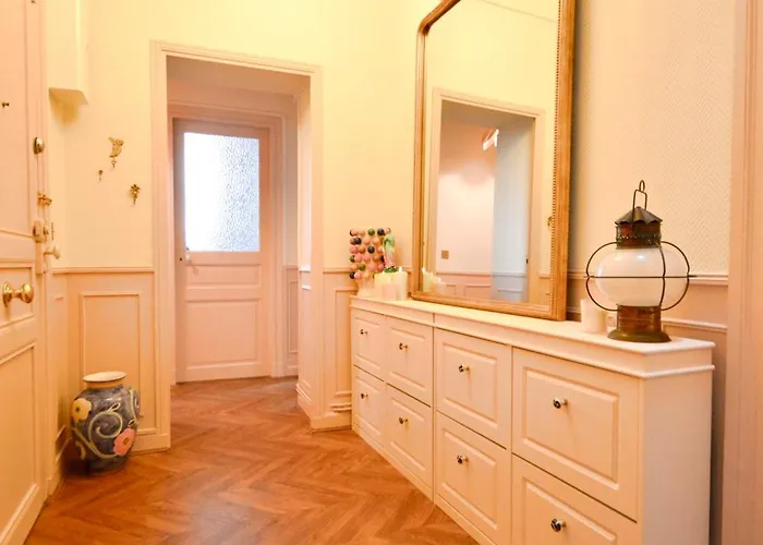 - Atypique - Ancien Manoir Anglet