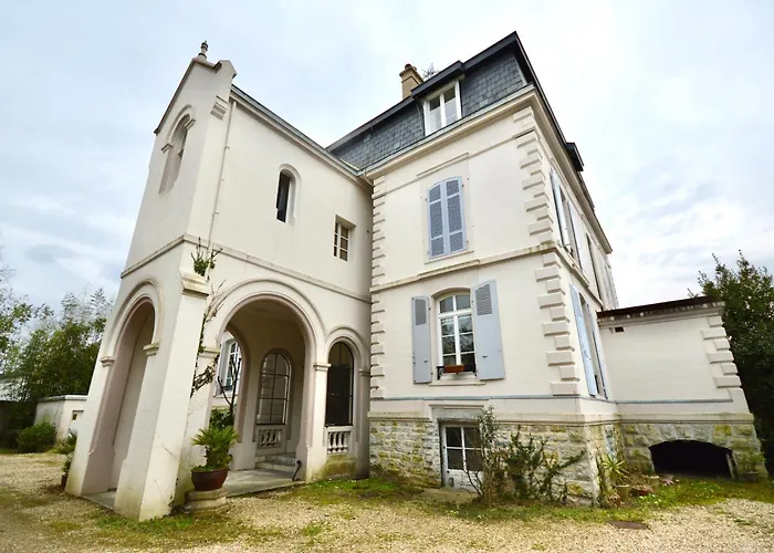 - Atypique - Ancien Manoir * Anglet
